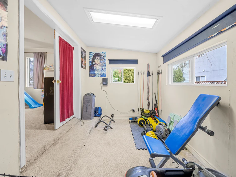 8982 148 Street, Surrey, BC, V3R 3W4 - 18