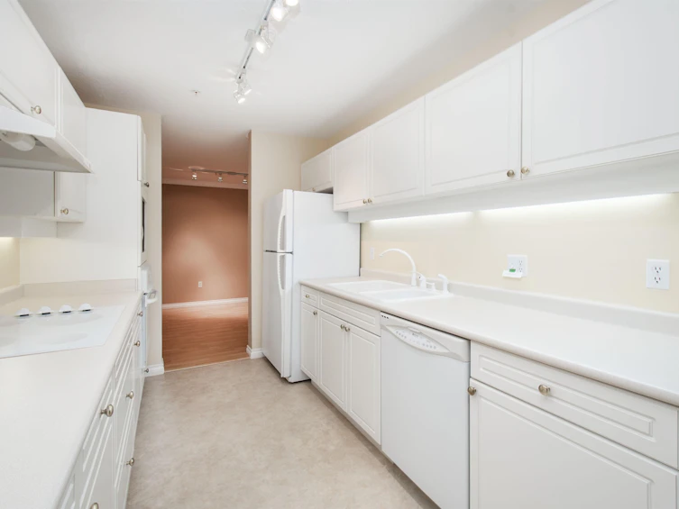 105-3680 Banff Court, North Vancouver, BC, V7H 2Y7 - 10