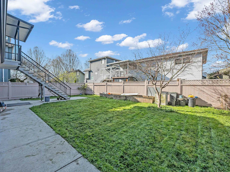 2213 Ferndale Street, Vancouver, BC, V5L 1Y6 - 35