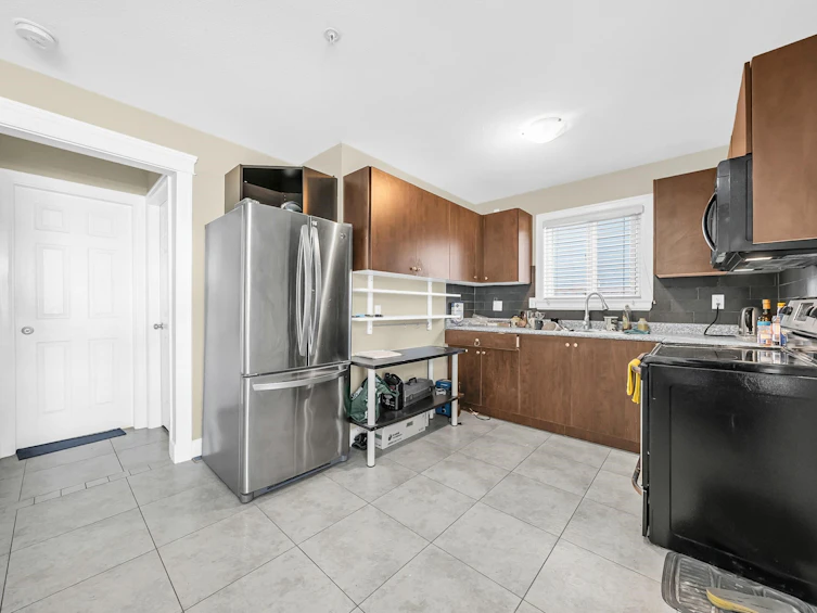 2213 Ferndale Street, Vancouver, BC, V5L 1Y6 - 32