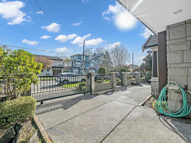 2213 Ferndale Street, Vancouver, BC, V5L 1Y6 - 33