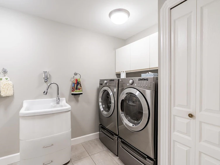 18647 56b Avenue, Surrey, BC, V3S 7N2 - 23