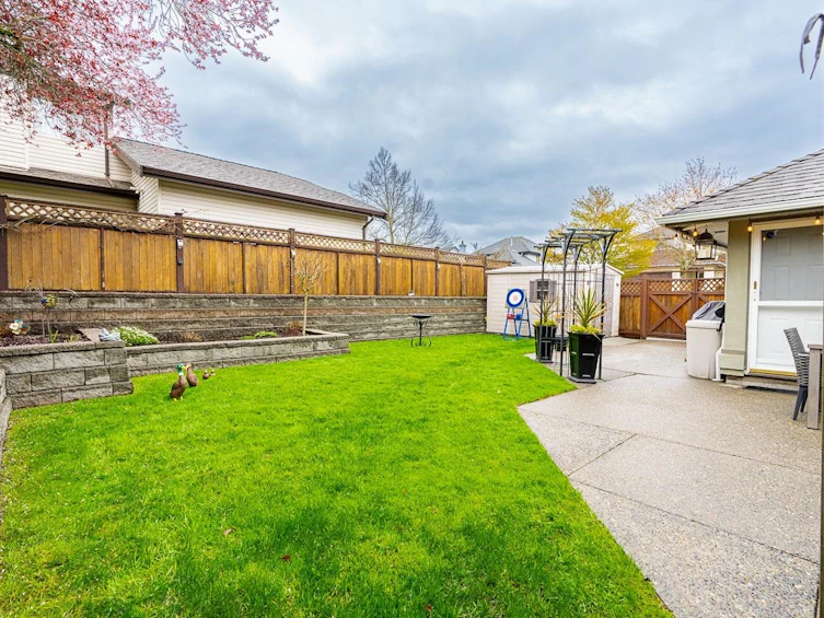 18647 56b Avenue, Surrey, BC, V3S 7N2 - 27