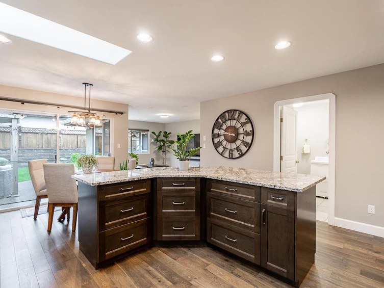 18647 56b Avenue, Surrey, BC, V3S 7N2 - 10