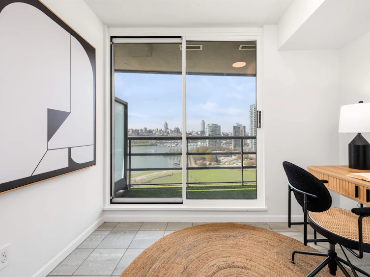 13C-199 Drake Street, Vancouver, BC, V6Z 2T9 - 8