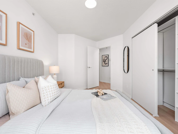 13C-199 Drake Street, Vancouver, BC, V6Z 2T9 - 22