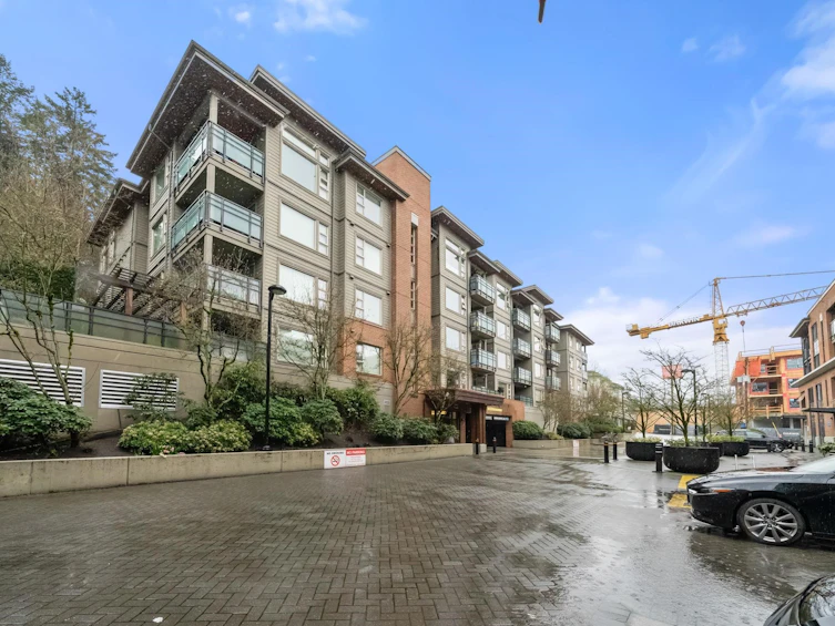 204-1679 Lloyd Avenue, North Vancouver, BC, V7P 0A9 - 36