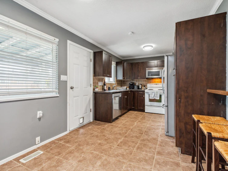 2957 Britannia Crescent, Port Coquitlam, BC, V3B 4V5 - 15