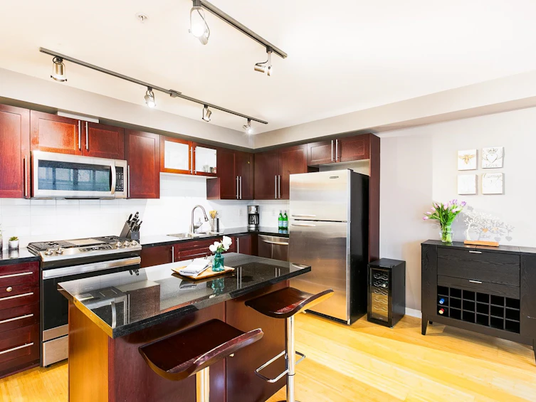 306-122 E 3rd Street, North Vancouver, BC, V7L 1E6 - 4