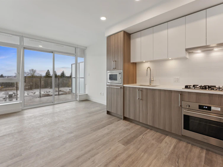 610-9675 King George Boulevard, Surrey, BC, V3T 2V3 - 14