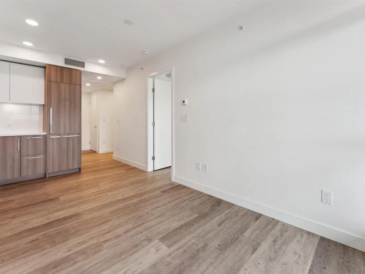 610-9675 King George Boulevard, Surrey, BC, V3T 2V3 - 19