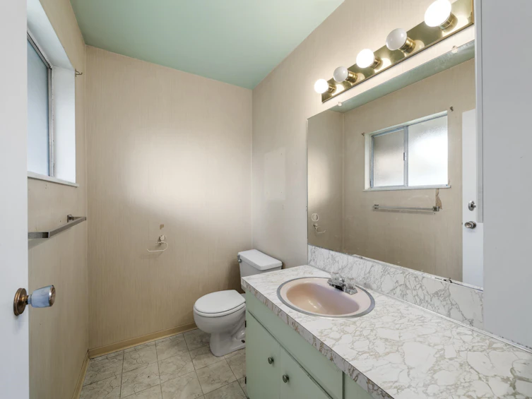 21643 Exeter Avenue, Maple Ridge, BC, V2X 4M9 - 19