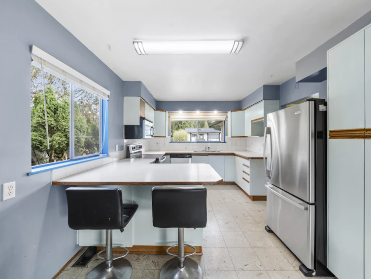 21643 Exeter Avenue, Maple Ridge, BC, V2X 4M9 - 6