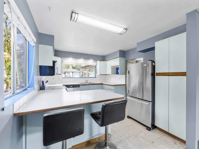 21643 Exeter Avenue, Maple Ridge, BC, V2X 4M9 - 7