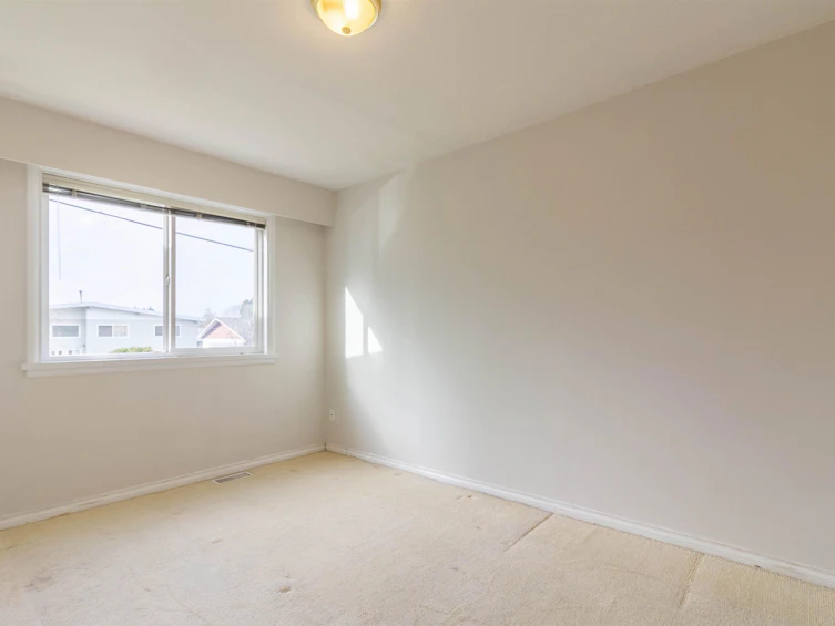 5630 Lincoln Street, Vancouver, BC, V5R 4P4 - 6