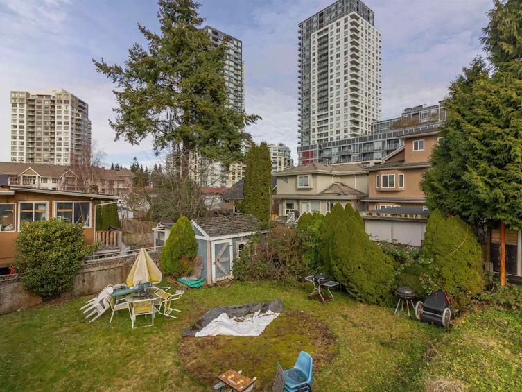 5630 Lincoln Street, Vancouver, BC, V5R 4P4 - 17