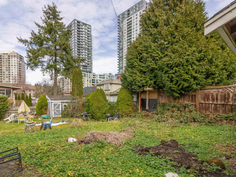 5630 Lincoln Street, Vancouver, BC, V5R 4P4 - 26