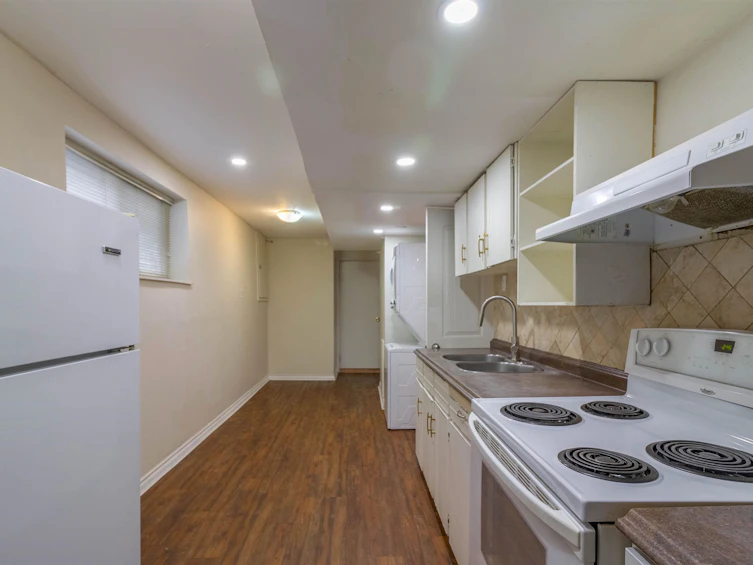 5630 Lincoln Street, Vancouver, BC, V5R 4P4 - 20