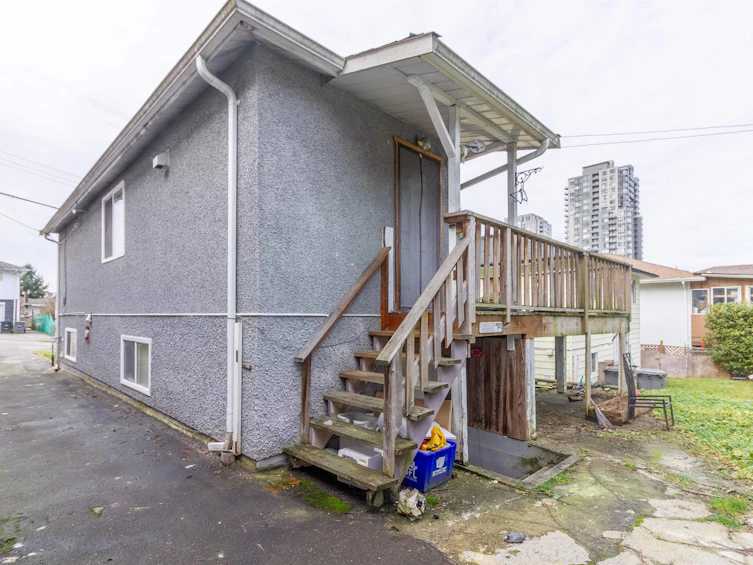 5630 Lincoln Street, Vancouver, BC, V5R 4P4 - 19