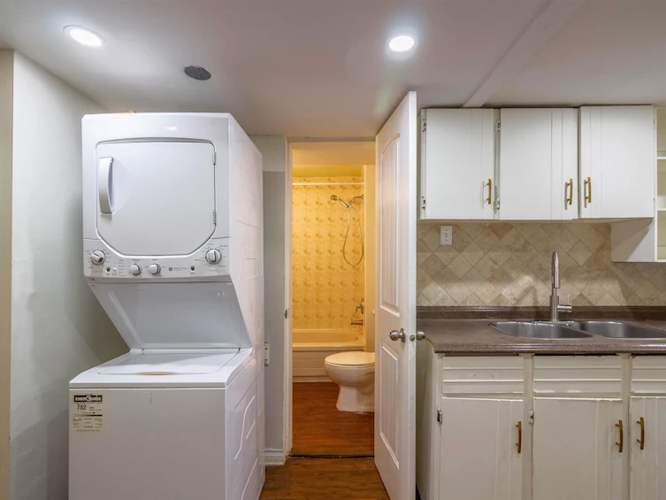 5630 Lincoln Street, Vancouver, BC, V5R 4P4 - 21