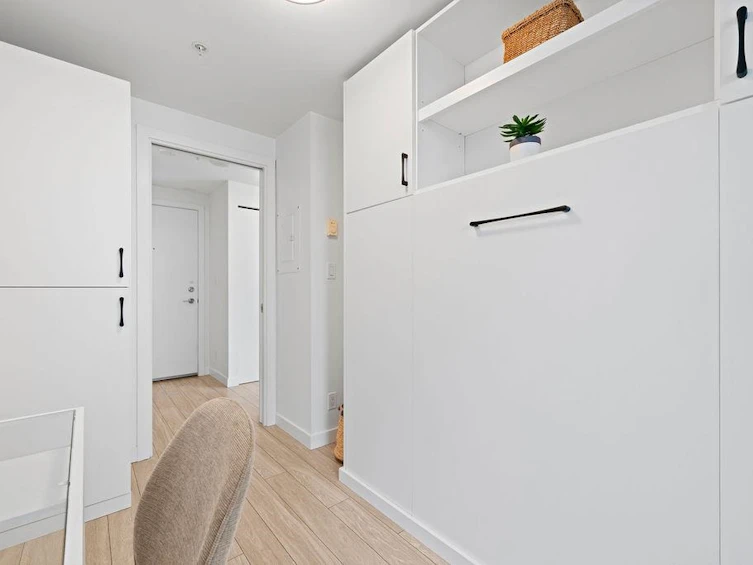 303-983 E Hastings Street, Vancouver, BC, V6A 0G9 - 13