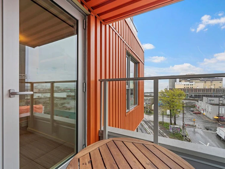 303-983 E Hastings Street, Vancouver, BC, V6A 0G9 - 17