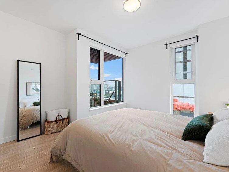 303-983 E Hastings Street, Vancouver, BC, V6A 0G9 - 12