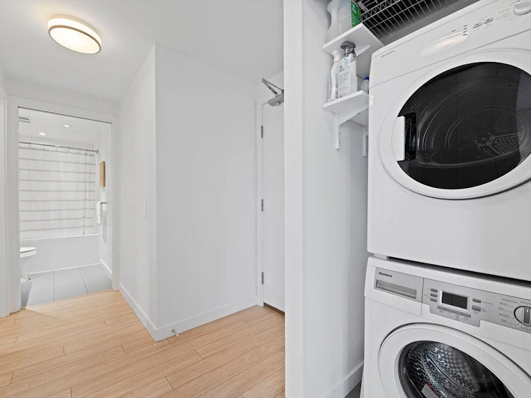 303-983 E Hastings Street, Vancouver, BC, V6A 0G9 - 20