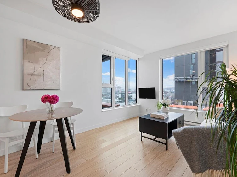 303-983 E Hastings Street, Vancouver, BC, V6A 0G9 - 4
