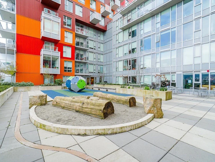 303-983 E Hastings Street, Vancouver, BC, V6A 0G9 - 27