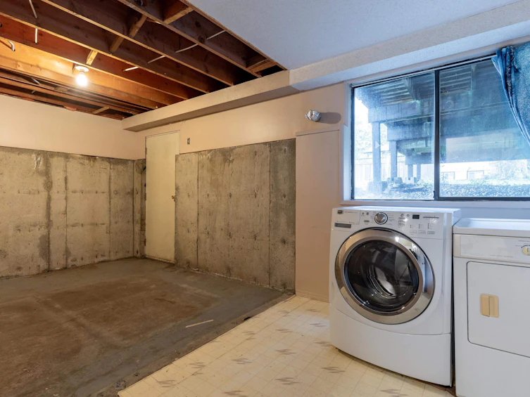 2421 Aladdin Crescent, Abbotsford, BC, V2S 5K7 - 27