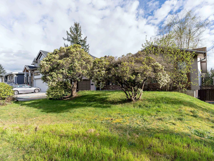 2421 Aladdin Crescent, Abbotsford, BC, V2S 5K7 - 3