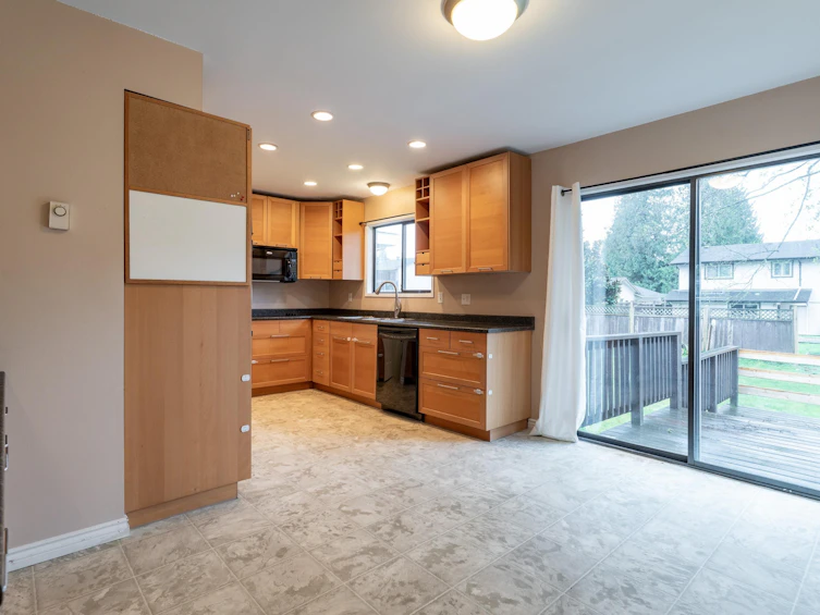 2421 Aladdin Crescent, Abbotsford, BC, V2S 5K7 - 9