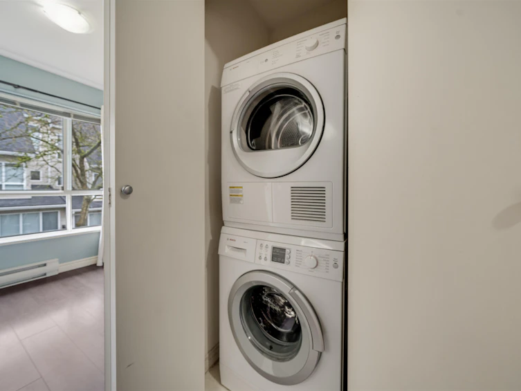 7386 Hawthorne Terrace, Burnaby, BC, V5E 4M4 - 22