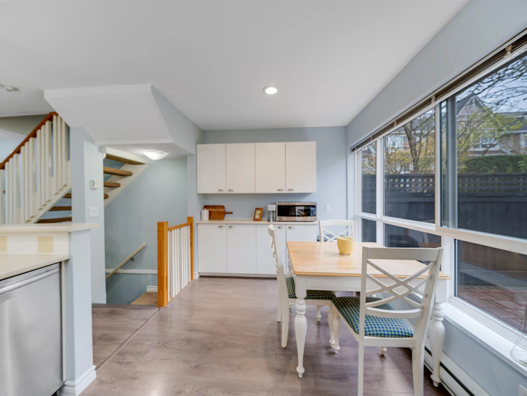 7386 Hawthorne Terrace, Burnaby, BC, V5E 4M4 - 9