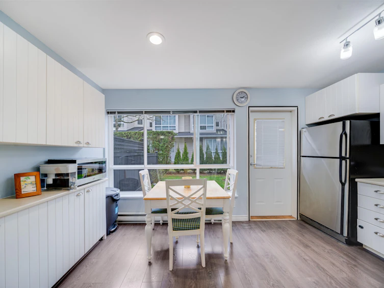 7386 Hawthorne Terrace, Burnaby, BC, V5E 4M4 - 10