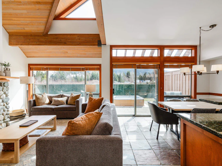 WEEK A-4726 Settebello Drive, Whistler, BC, V8E 0Z4 - 6