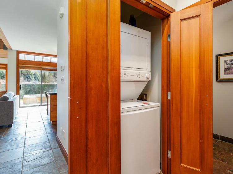 WEEK A-4726 Settebello Drive, Whistler, BC, V8E 0Z4 - 16