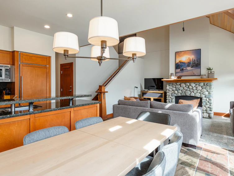 WEEK A-4726 Settebello Drive, Whistler, BC, V8E 0Z4 - 7