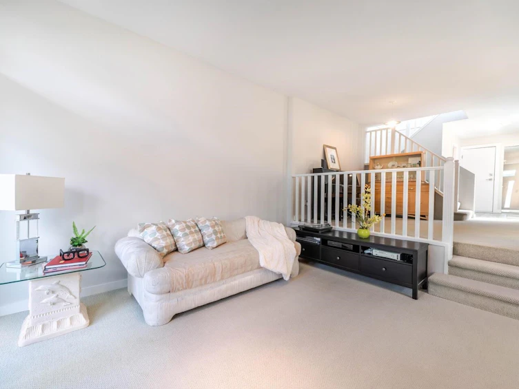 8459 Portside Court, Vancouver, BC, V5P 4V4 - 7