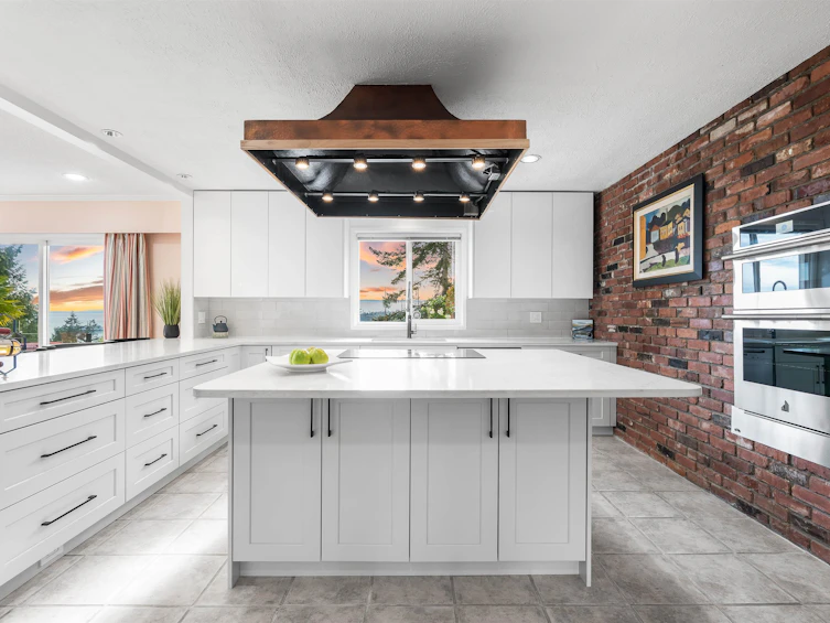 4215 Rockridge Road, West Vancouver, BC, V7W 1A3 - 14