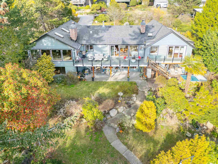4215 Rockridge Road, West Vancouver, BC, V7W 1A3 - 39