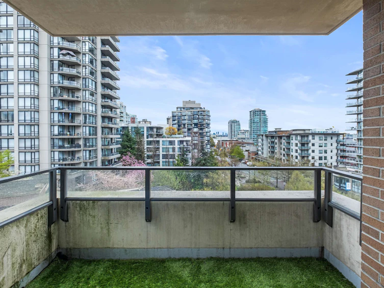 702-170 W 1 Street, North Vancouver, BC, V7M 3P2 - 13