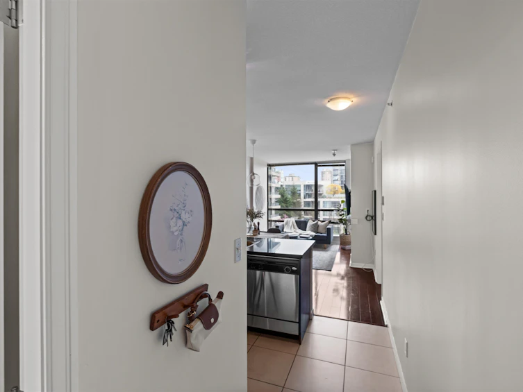 702-170 W 1 Street, North Vancouver, BC, V7M 3P2 - 15