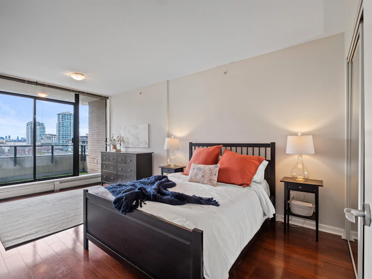 702-170 W 1 Street, North Vancouver, BC, V7M 3P2 - 11