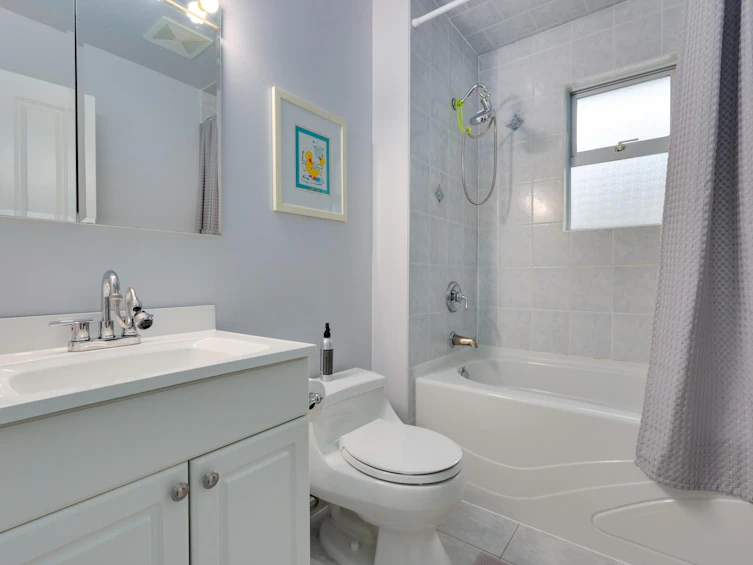 1621 Draycott Road, North Vancouver, BC, V7J 1W3 - 13