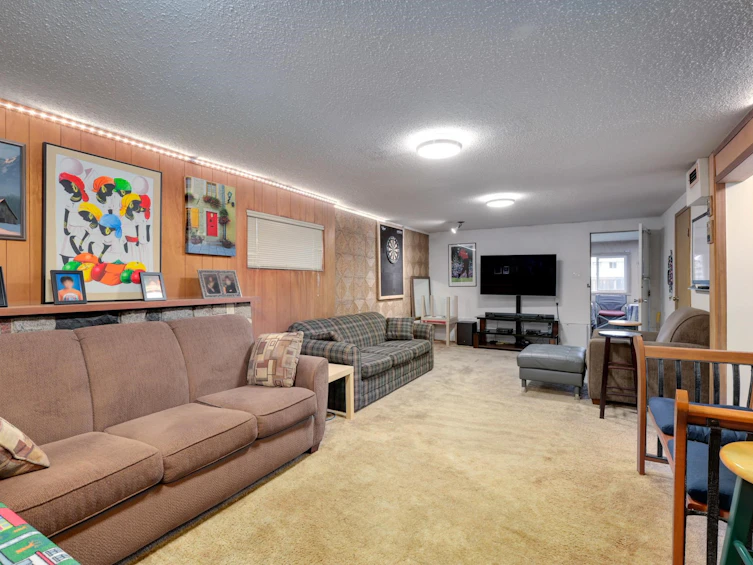 1621 Draycott Road, North Vancouver, BC, V7J 1W3 - 16