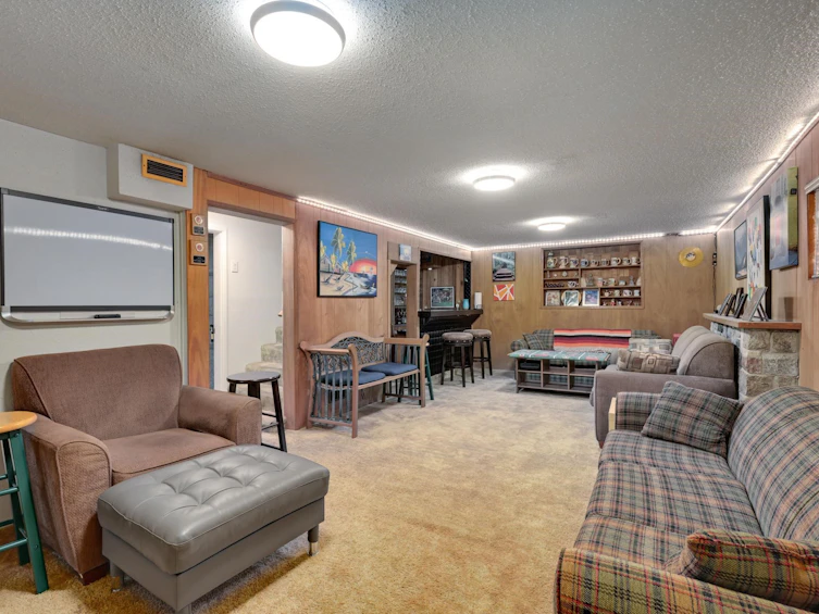 1621 Draycott Road, North Vancouver, BC, V7J 1W3 - 14