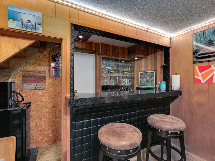 1621 Draycott Road, North Vancouver, BC, V7J 1W3 - 15