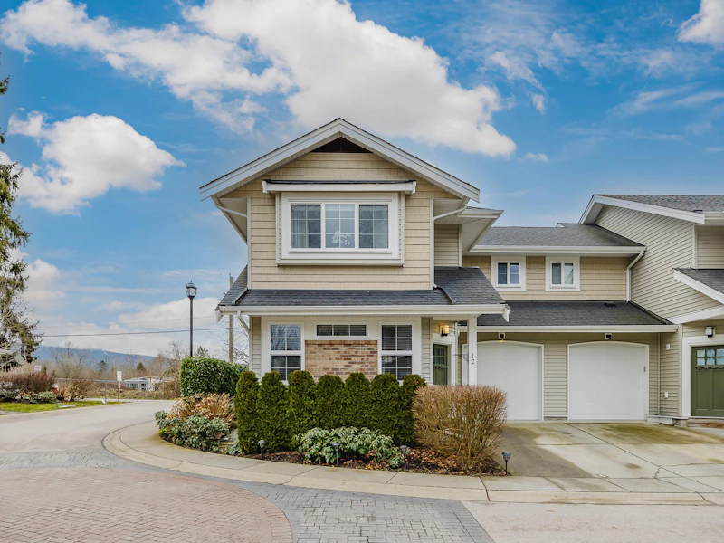 12 - 12161 237th Street, Maple Ridge BC V4R 1N6